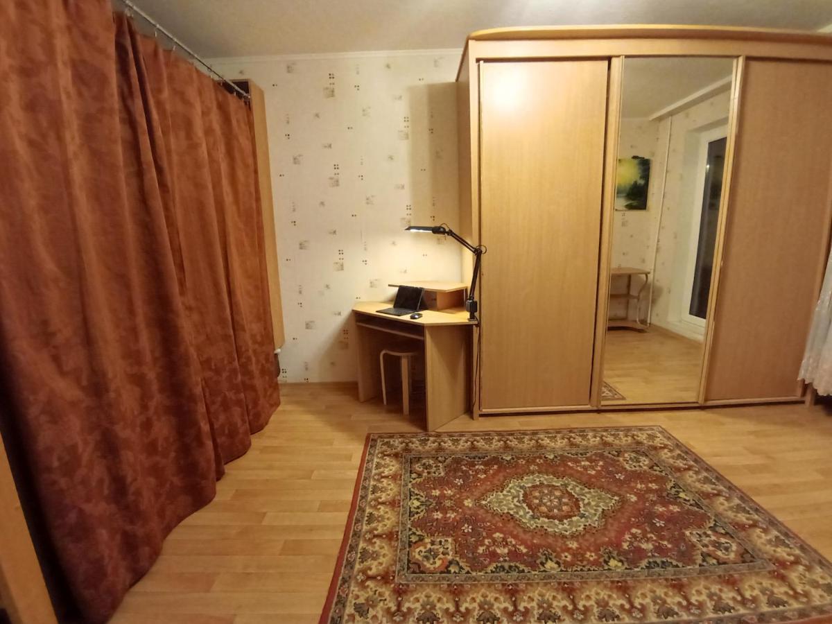 A Comfortable 18M Room With Balcony Tallinn Exterior photo